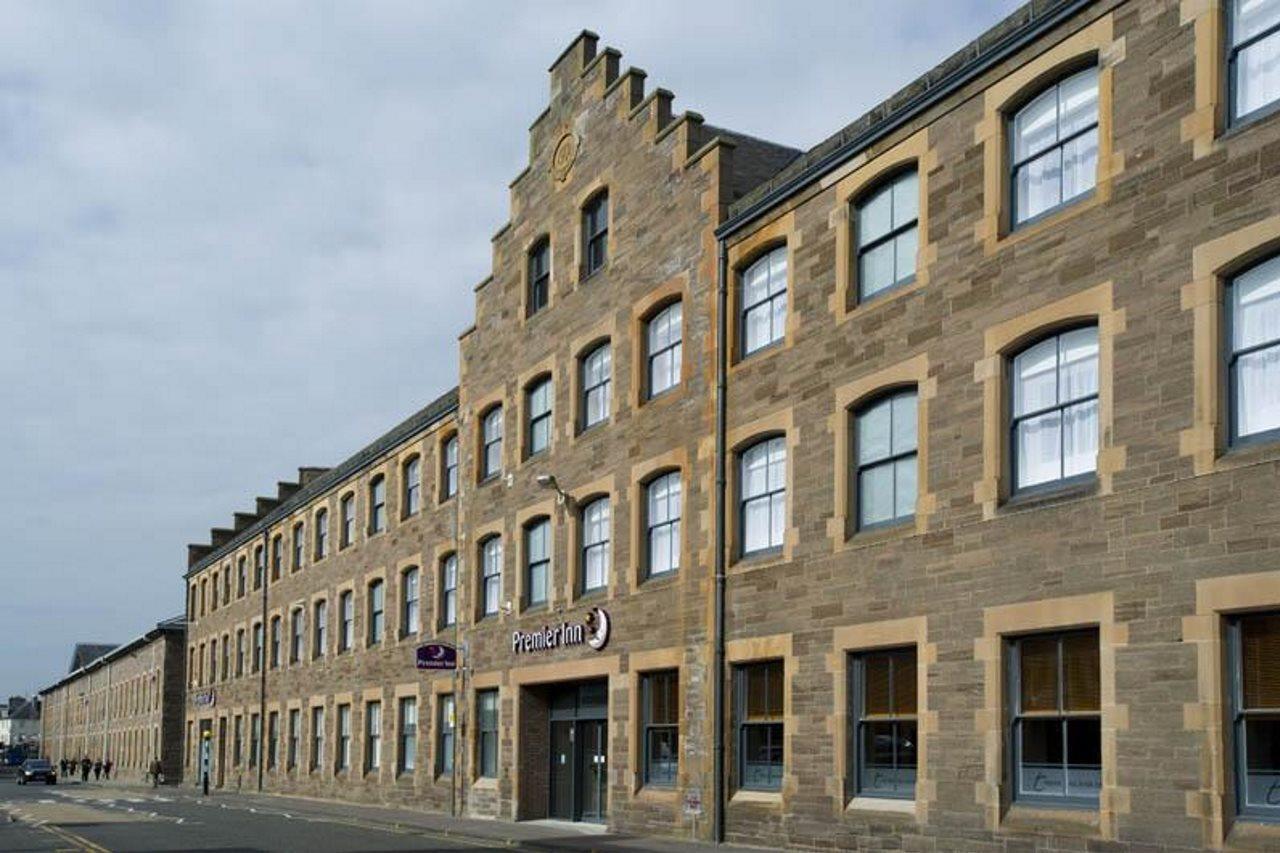 Premier Inn Perth City Centre Exterior photo
